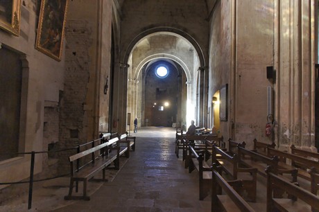 kathedrale-saint-sauveur