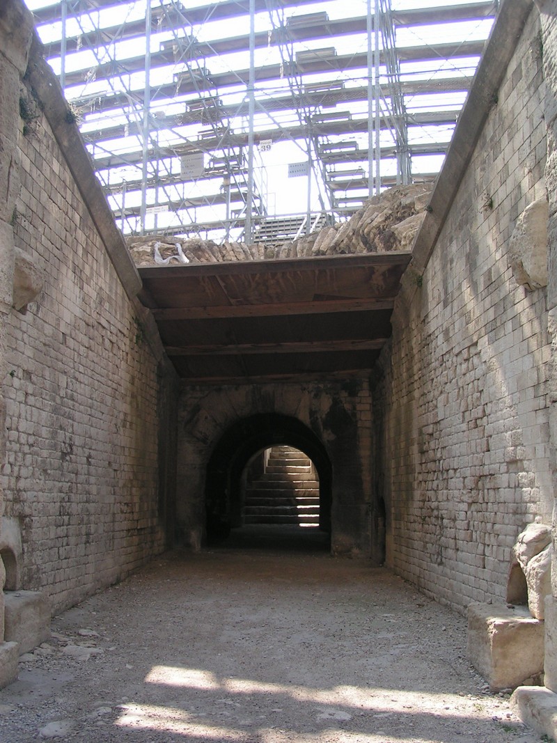 arles-amphitheater