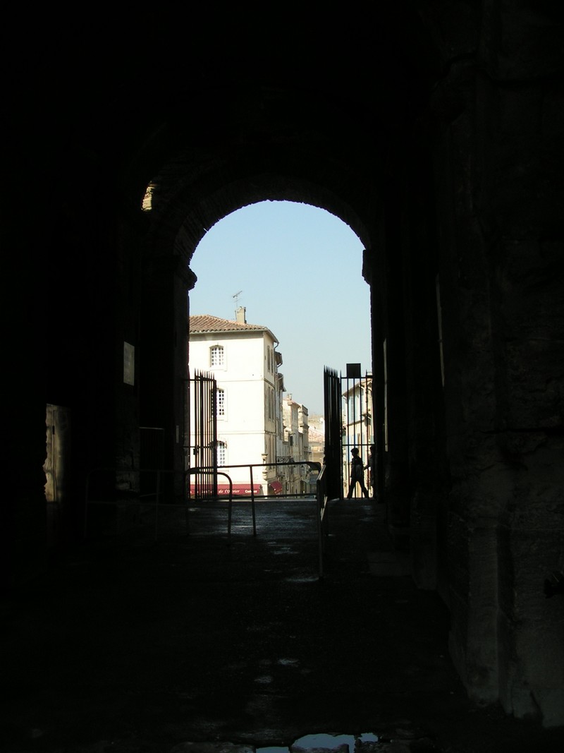 arles-amphitheater