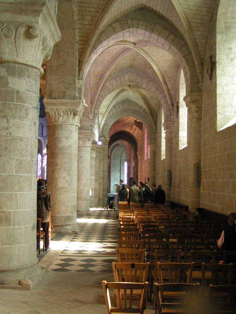 beaugency-kirche