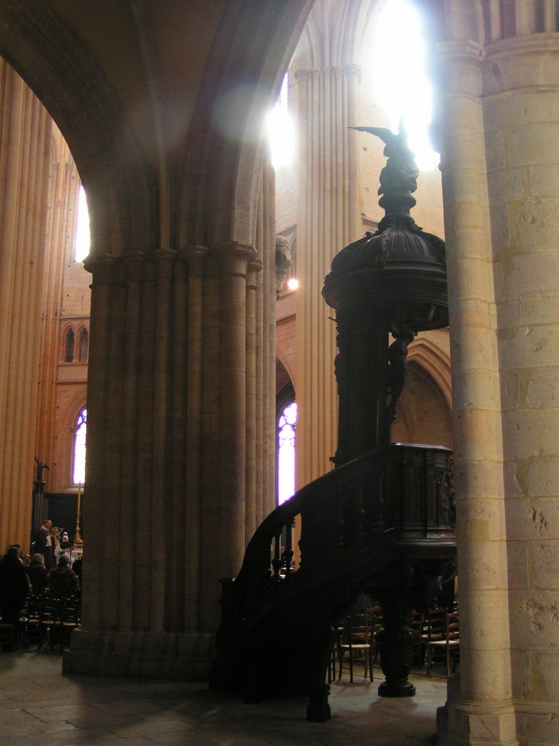 dijon-cathedrale-benigne