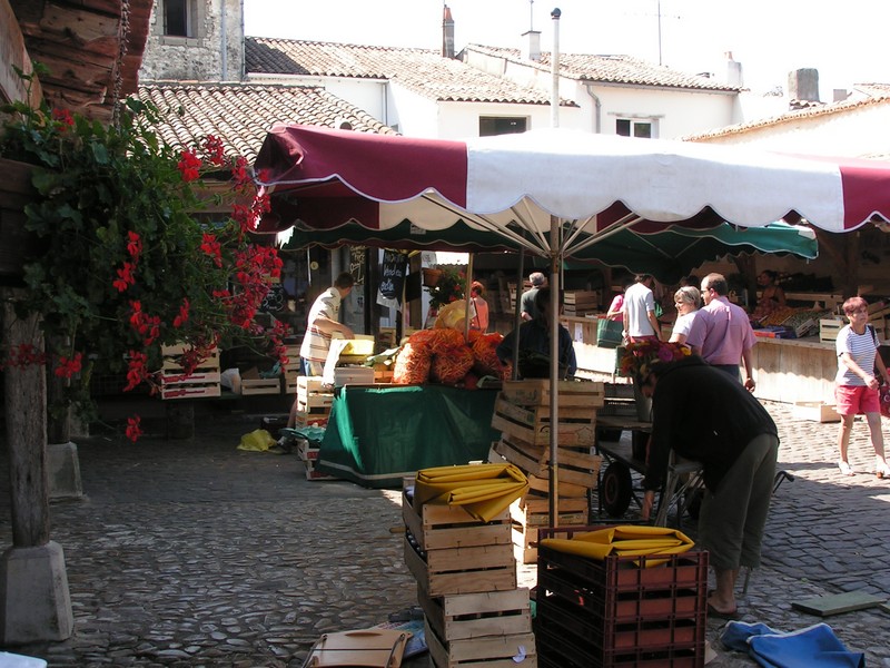 la-flotte-en-re-markt