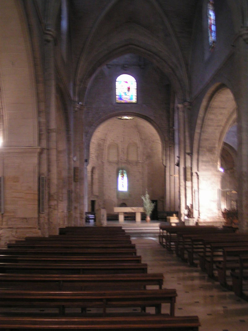 manosque-kirche