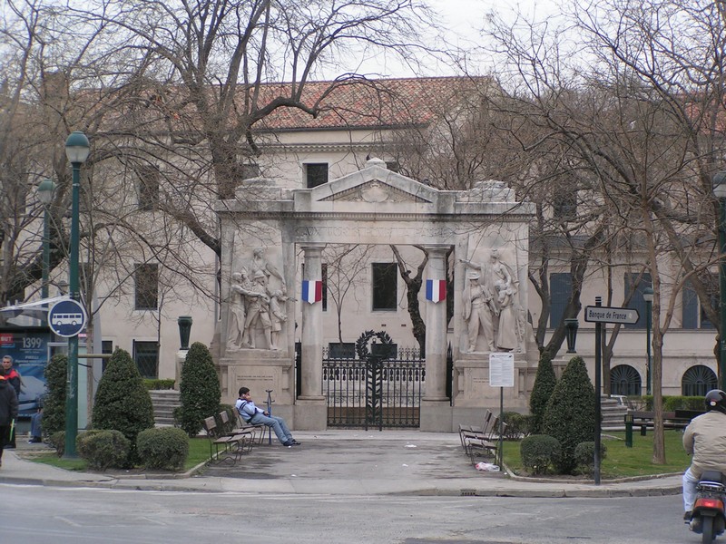 nimes-arena