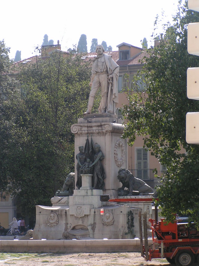 nizza-place-garibaldi