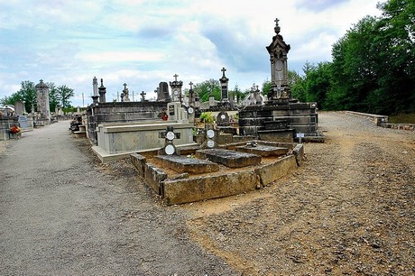 oradour-sur-glane-friedhof