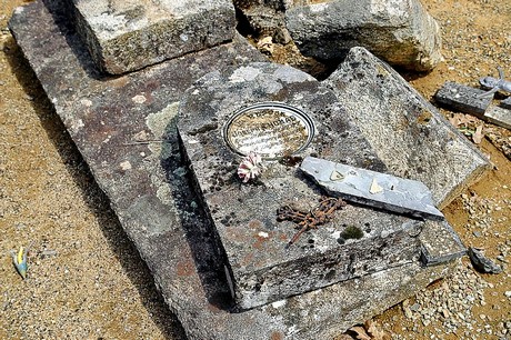 oradour-sur-glane-friedhof