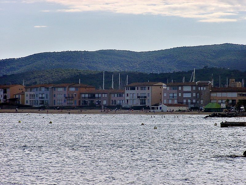 port-grimaud-strand