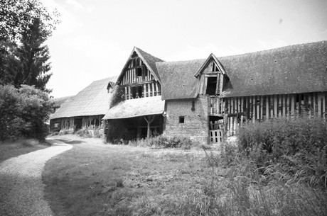 saint-germain-de-livet