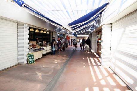 saint-pierre-la-mer-markt