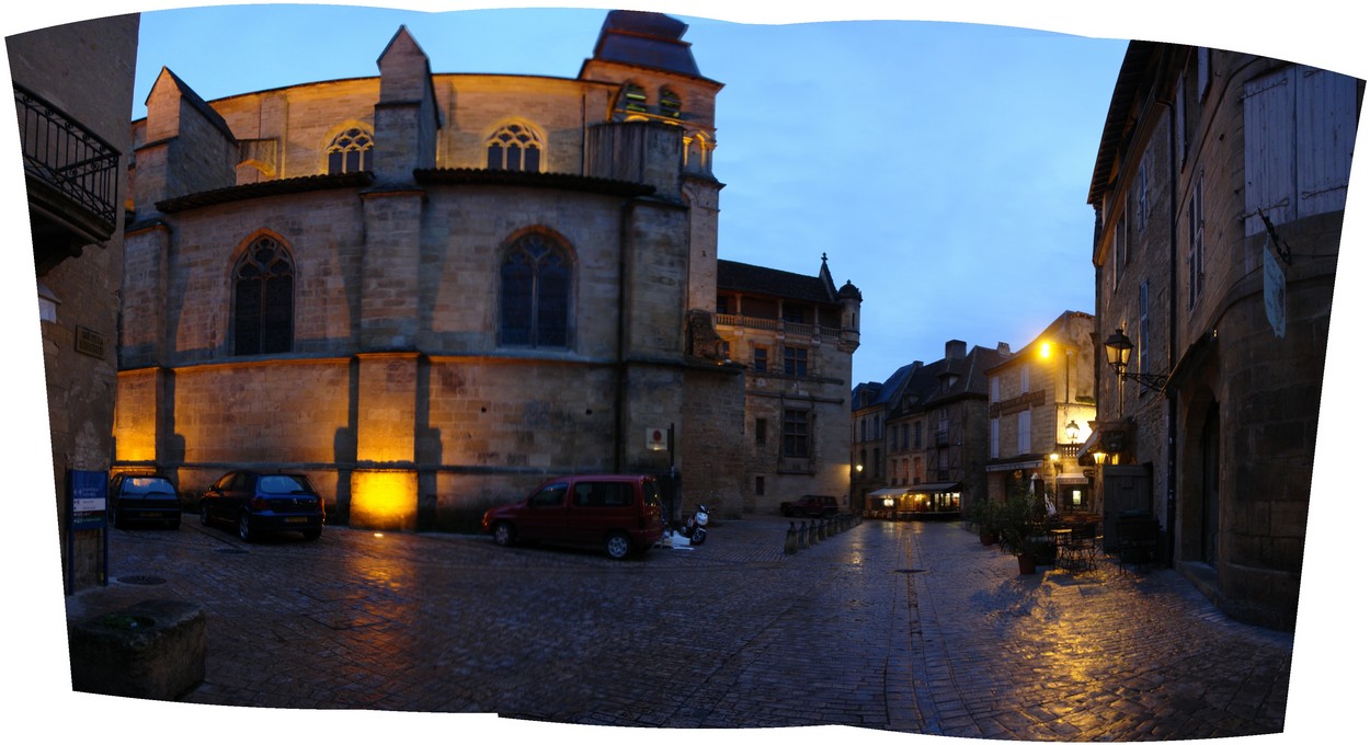 Nacht in Sarlat-la-Caneda