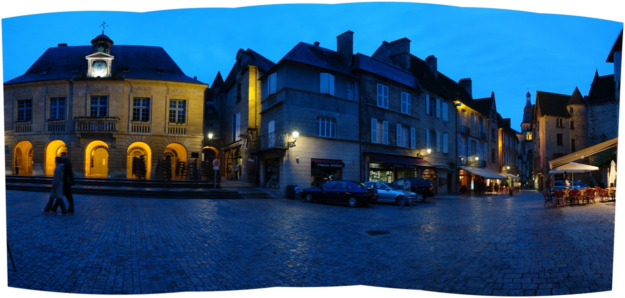 Nacht in Sarlat-la-Caneda