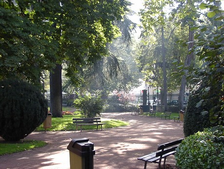 vienne-jardin-du-8-mai-1945