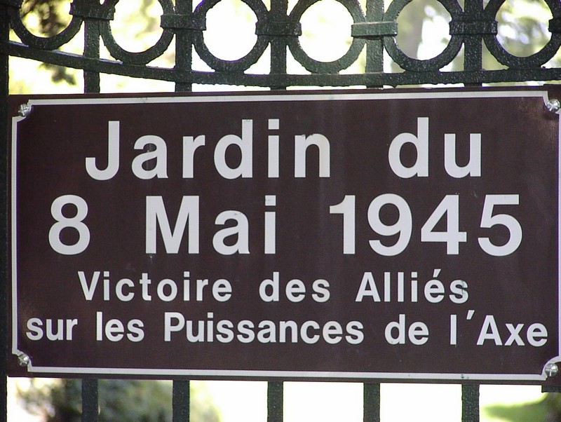 vienne-jardin-du-8-mai-1945