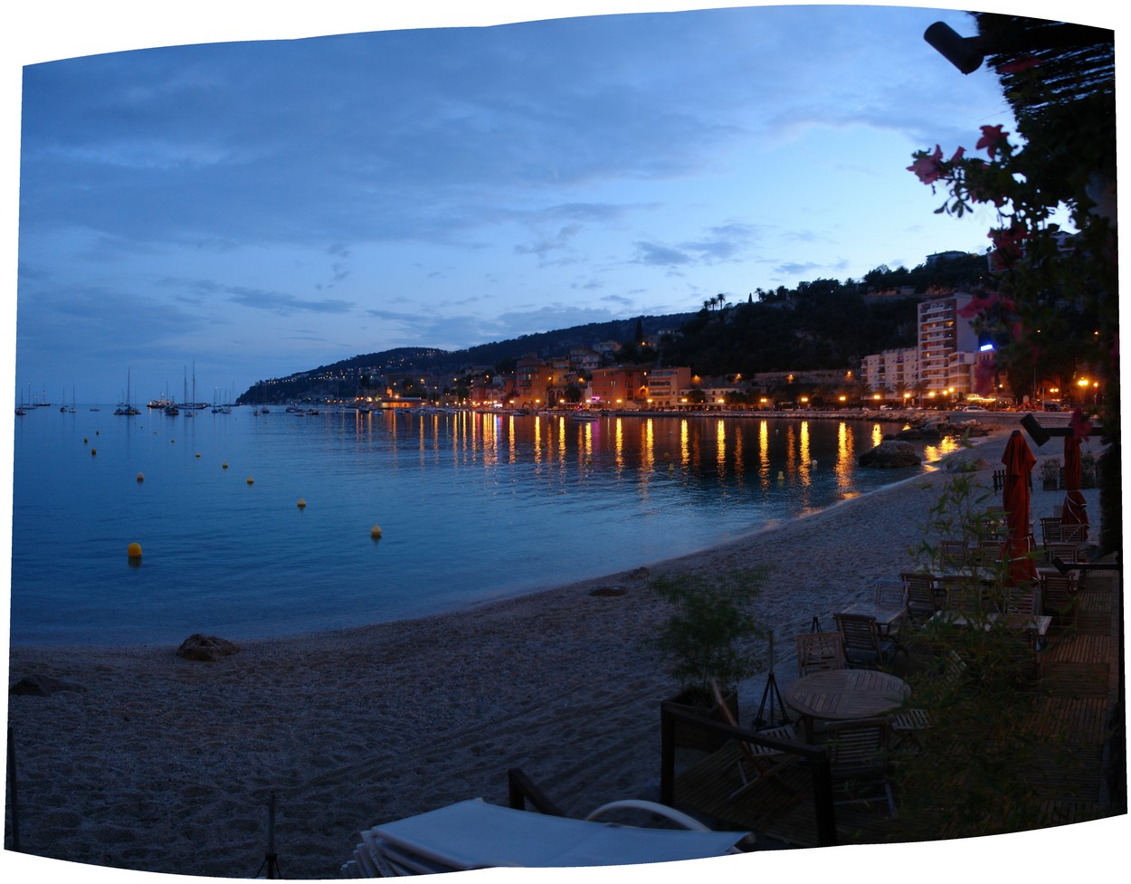 Villefranche-sur-Mer bei Nacht