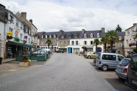 chateauneuf-du-Faou