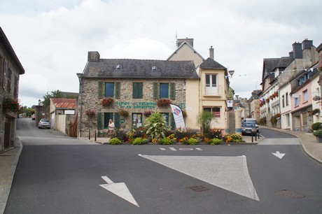 chateauneuf-du-Faou