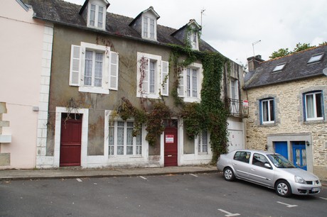chateauneuf-du-Faou