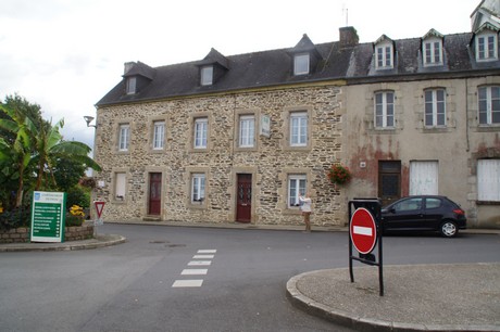 chateauneuf-du-Faou