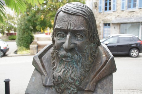 chateauneuf-du-Faou