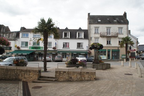 chateauneuf-du-Faou
