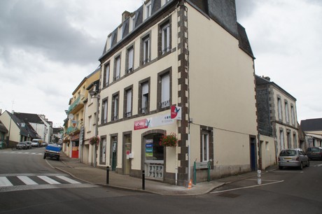 chateauneuf-du-Faou