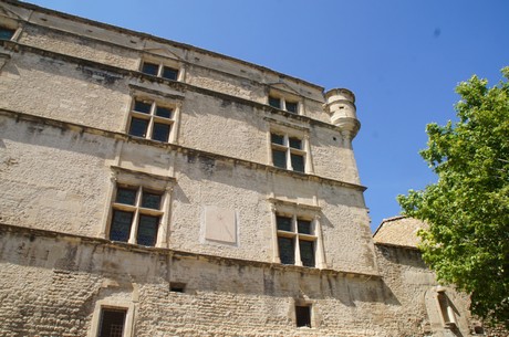 Gordes