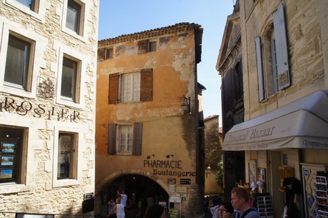Gordes