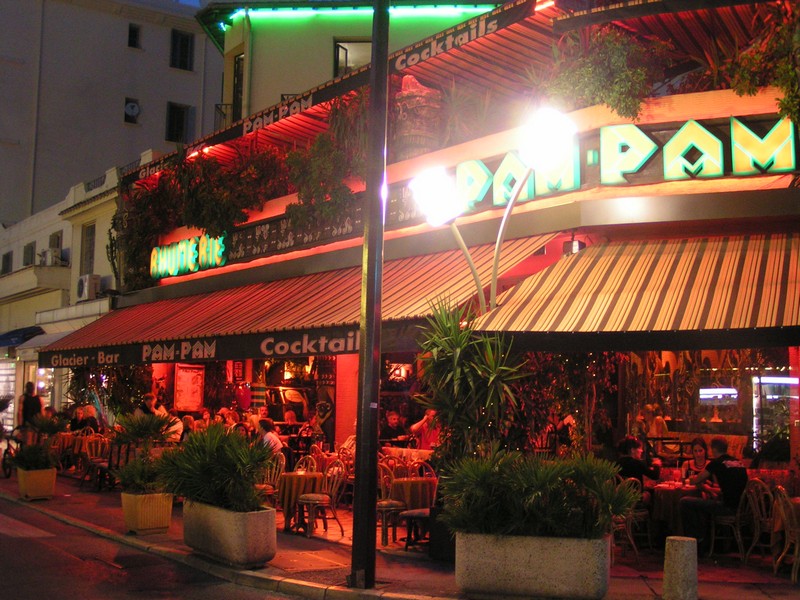 juan-les-pins-nacht