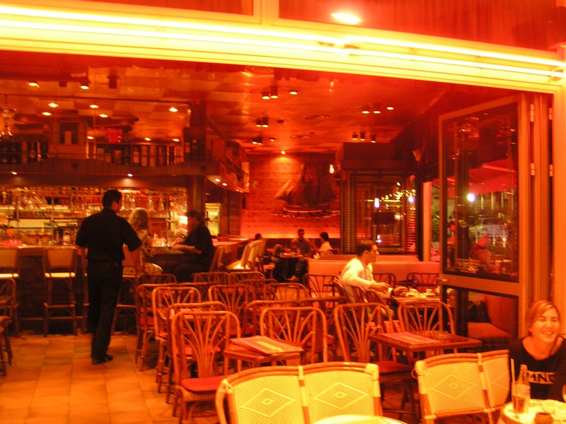juan-les-pins-nacht