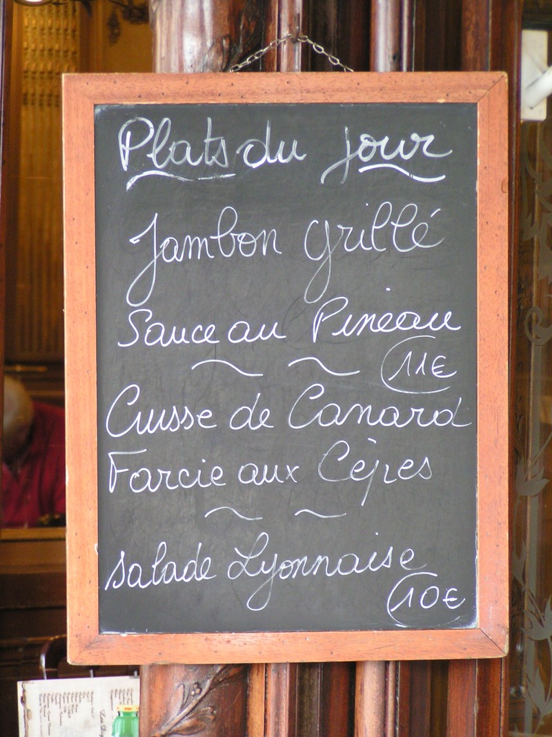 cafe-de-la-paix