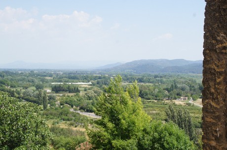 Lauris