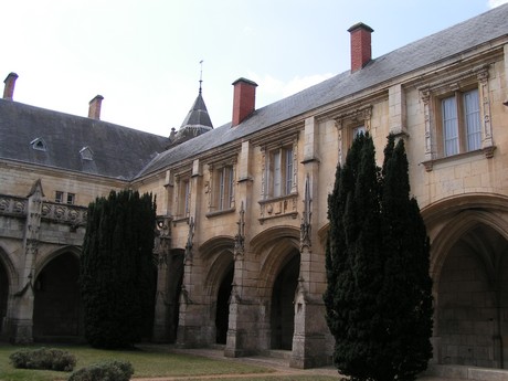 lucon-kathedrale