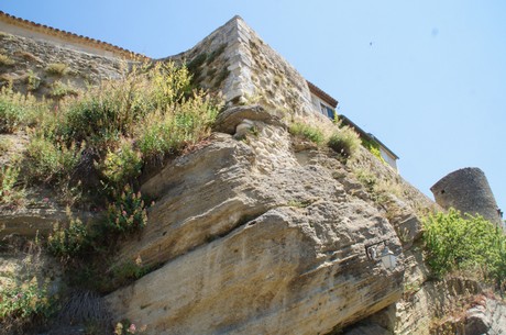 menerbes