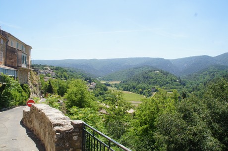 menerbes