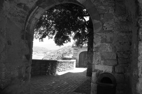 menerbes