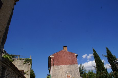 Monieux