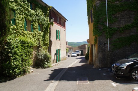 Monieux