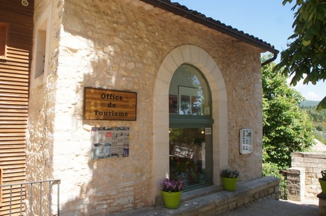 Monieux
