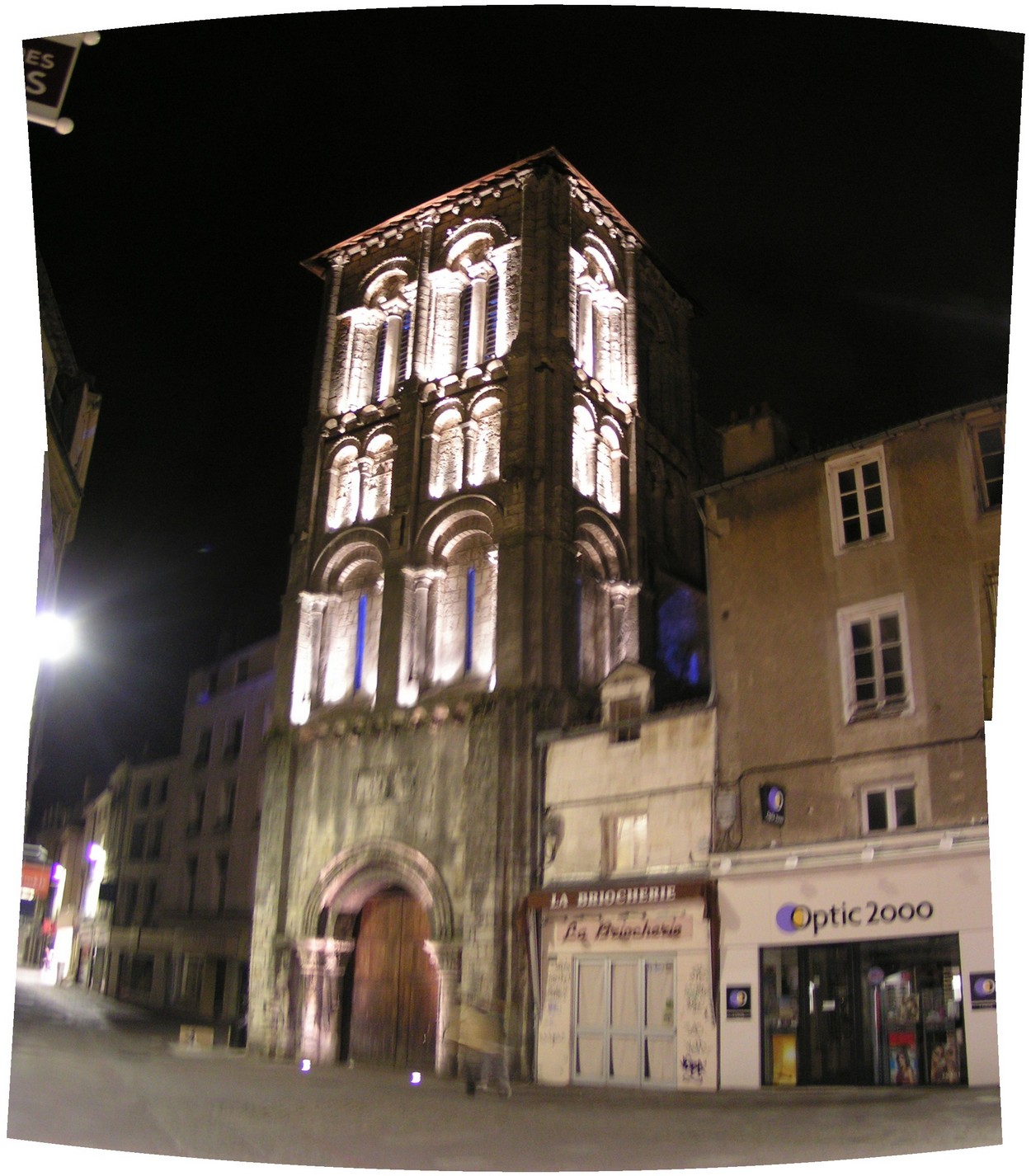 Poitiers bei Nacht