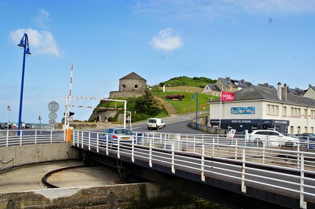 port-en-bessin-huppain