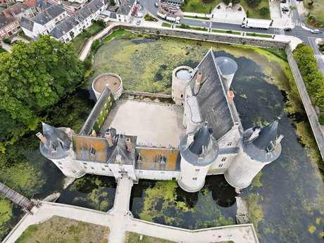 Sully-sur-Loire