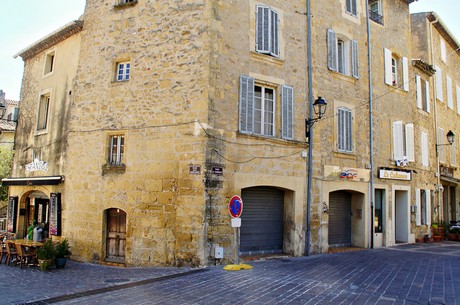 salon-de-provence