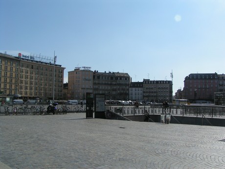 bahnhof