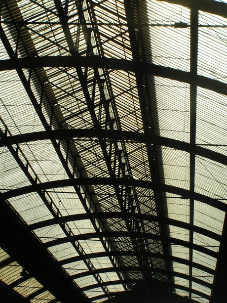 bahnhof
