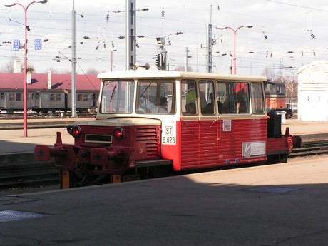 bahnhof