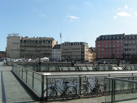 bahnhof