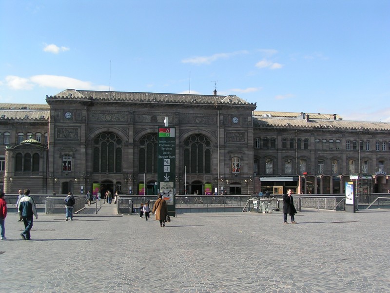 bahnhof