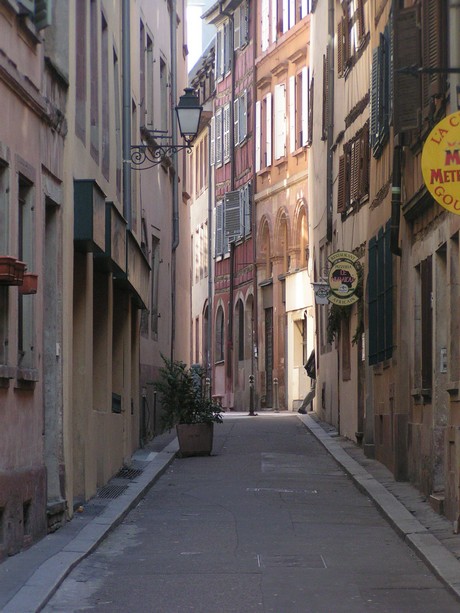 petite-france