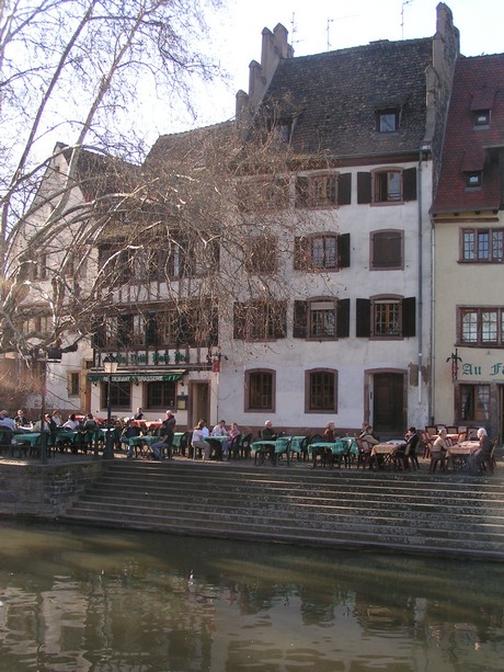 petite-france